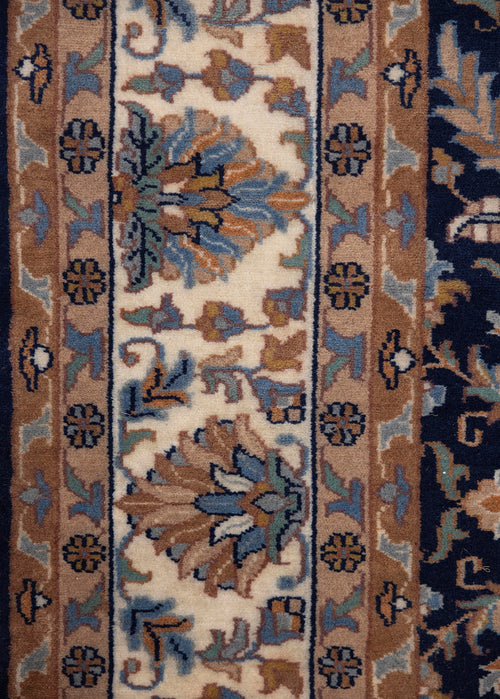 1000 Petals — Venjara Carpets