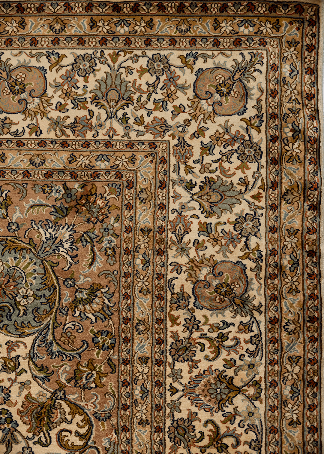 Persian Beige — Venjara Carpets