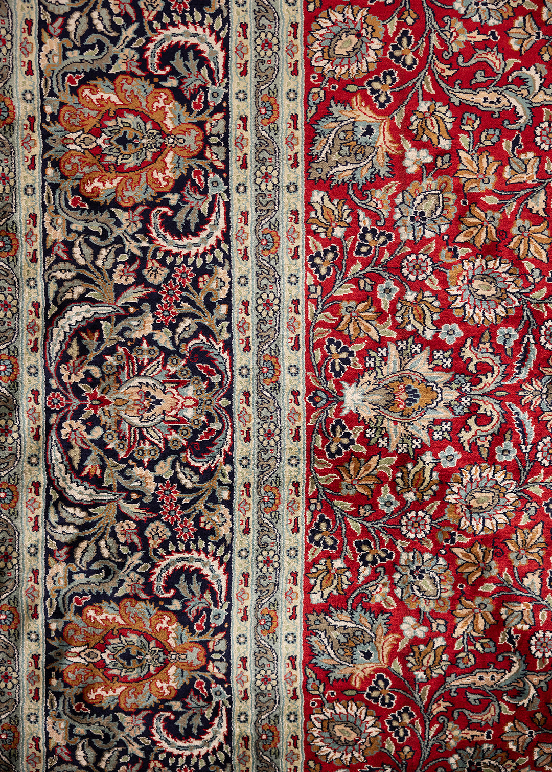 Center Kashan Red — Venjara Carpets