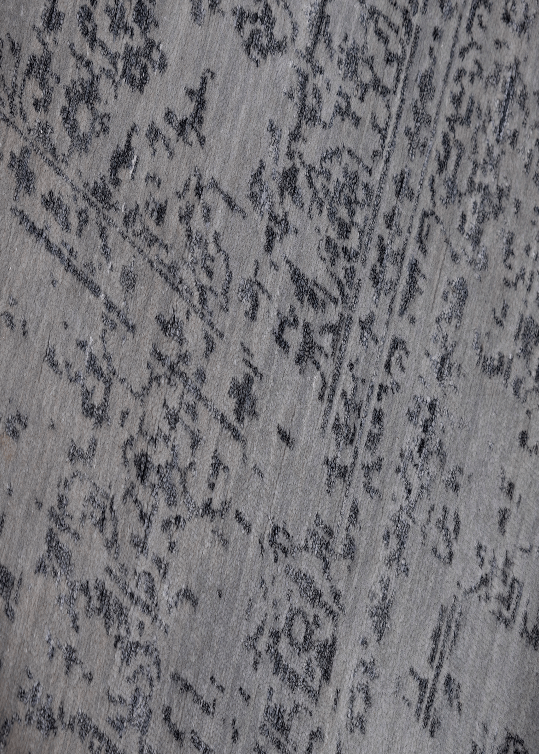 Fading Beauty — Venjara Carpets