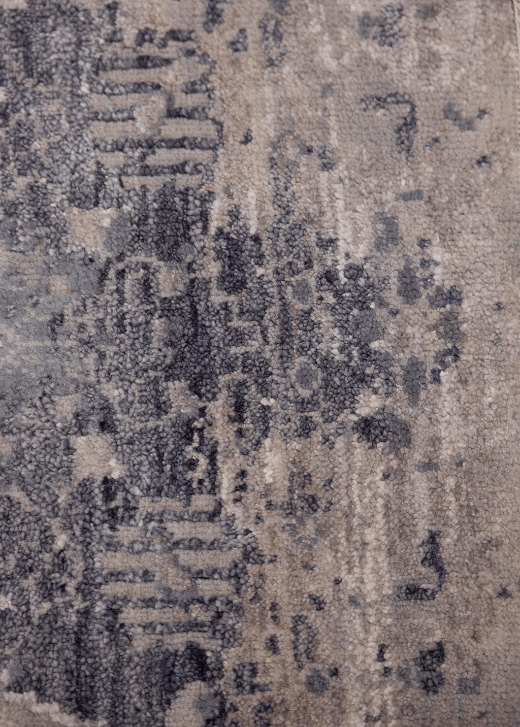 Faded Flowers — Venjara Carpets