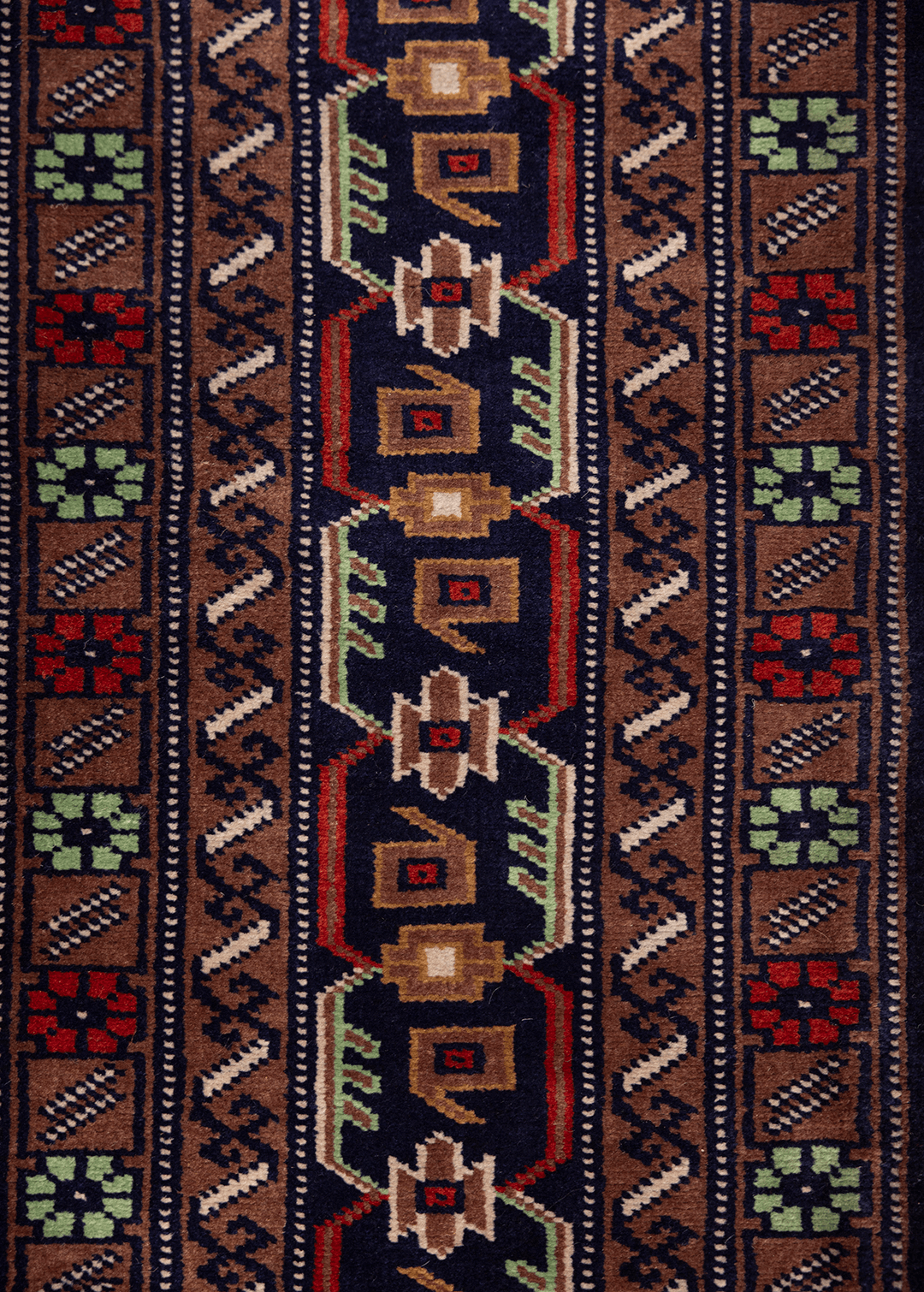 Tribal Red-green — Venjara Carpets