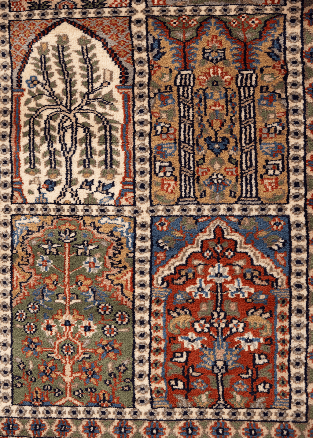 Hamadan — Venjara Carpets
