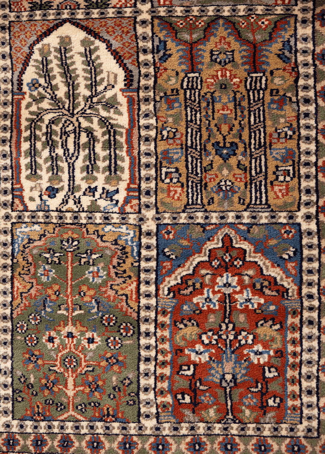 Hamadan — Venjara Carpets