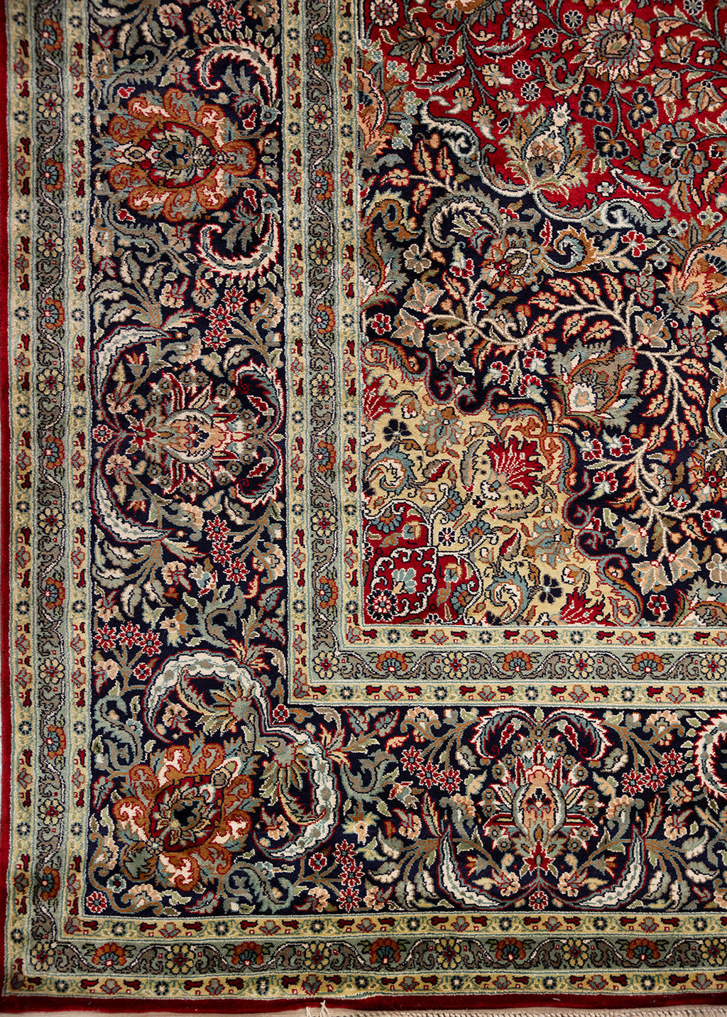 Center Kashan Red — Venjara Carpets