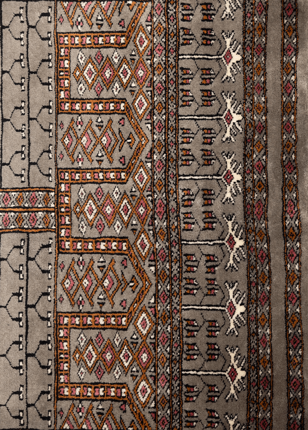 Parda Grey — Venjara Carpets