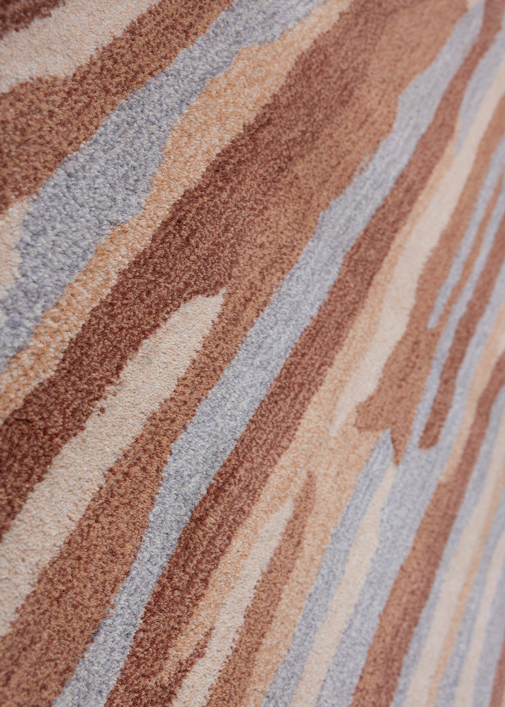 Brown Round Rug — Venjara Carpets