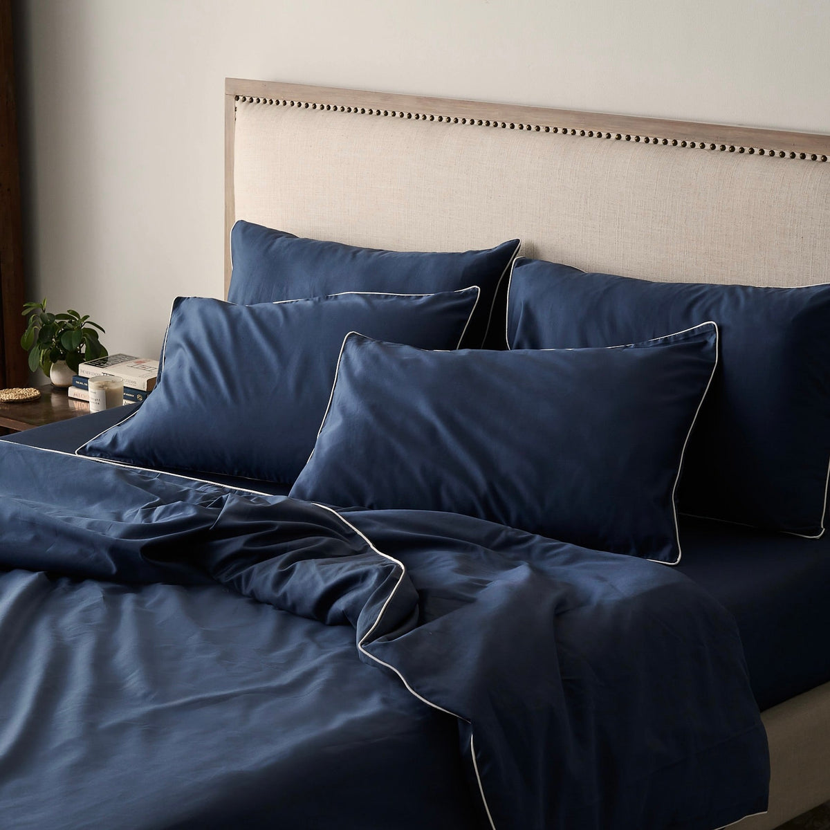 Piping Luxe Pillowcase Pair | 600 Thread Count | Extra Large | Midnight
