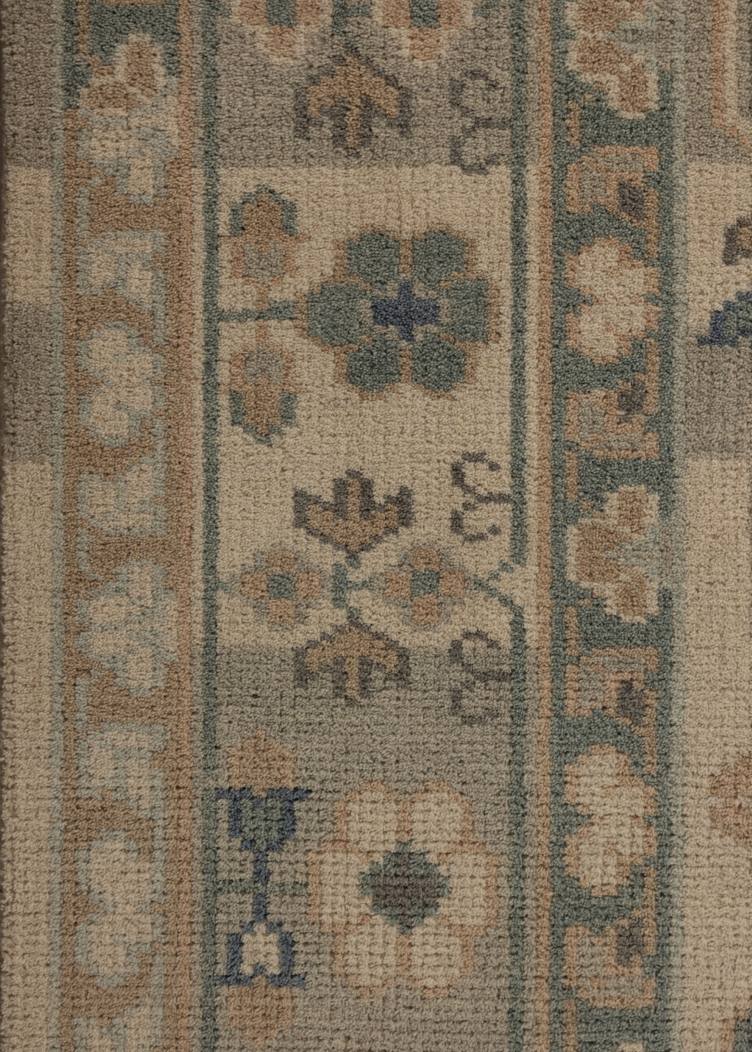 Palace — Venjara Carpets