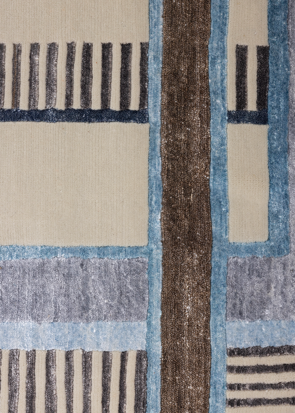 Nazare Silver — Venjara Carpets