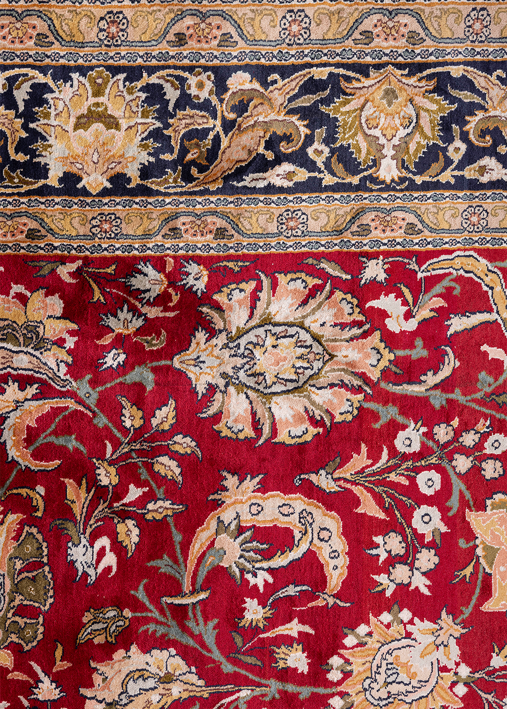 Maroon Palace — Venjara Carpets