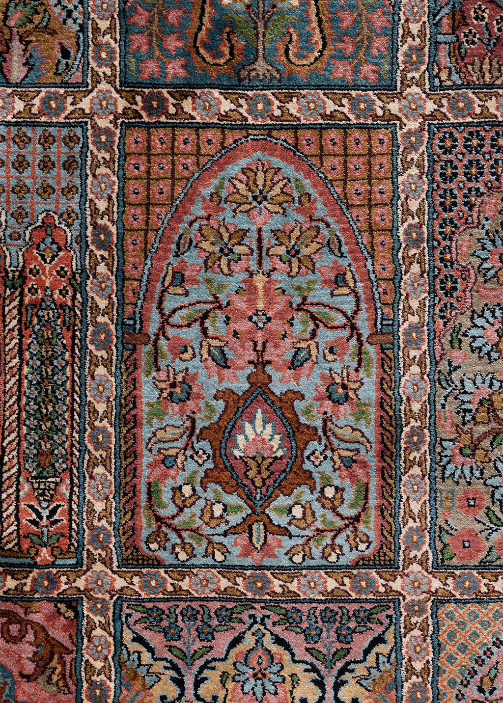 Kumbh — Venjara Carpets