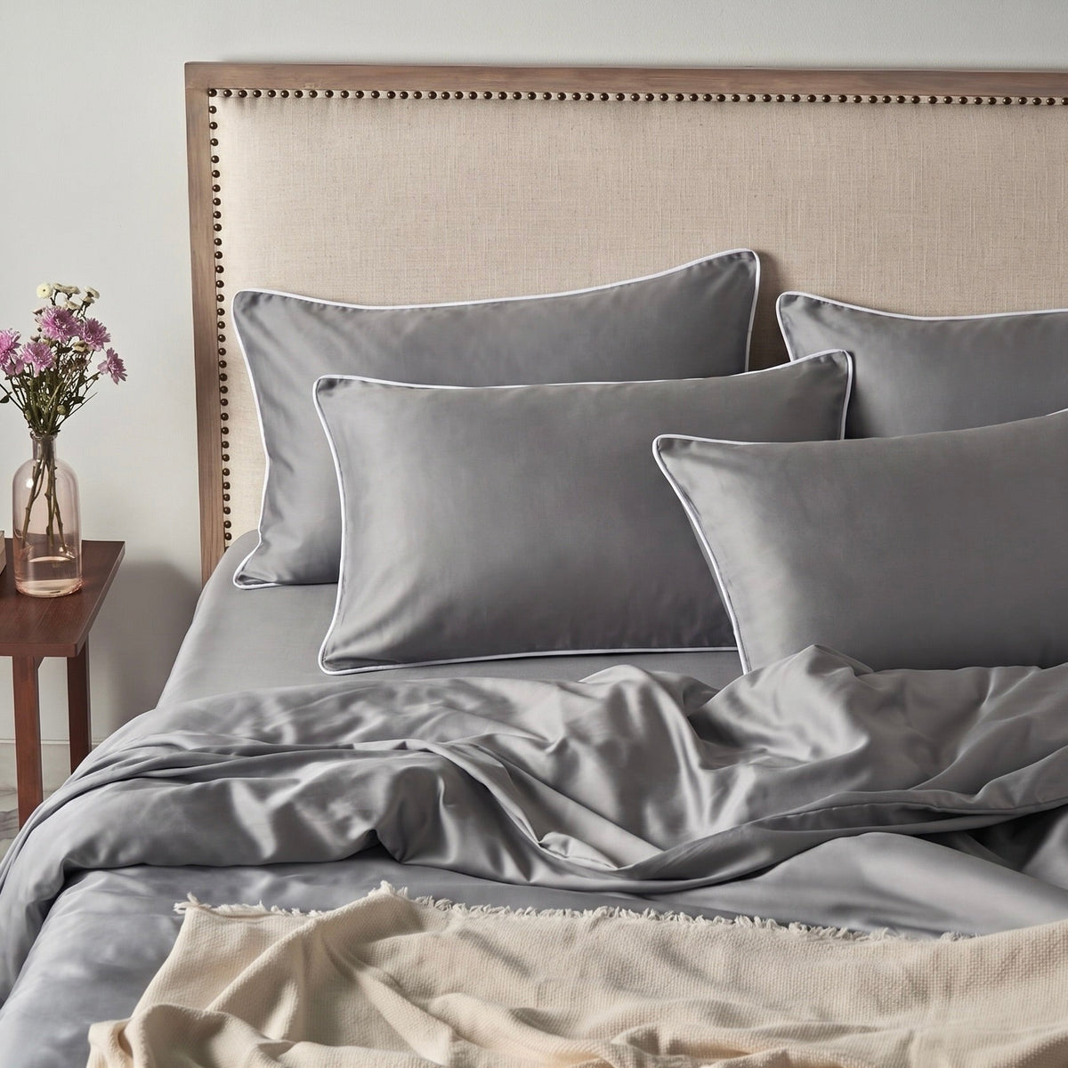 Piping Luxe Pillowcase Pair | 600 Thread Count | Extra Large | Pebble