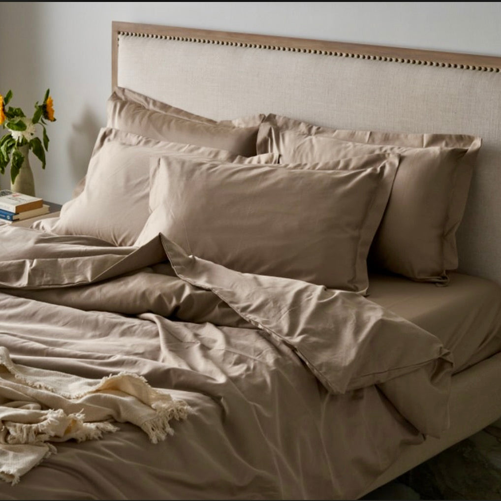 Classic Luxe Pillowcase Pair | 600 Thread Count | Standard | Brown