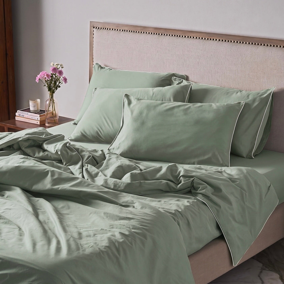 Piping Hotel Pillowcase Pair | 300 Thread Count | Standard | Seafoam